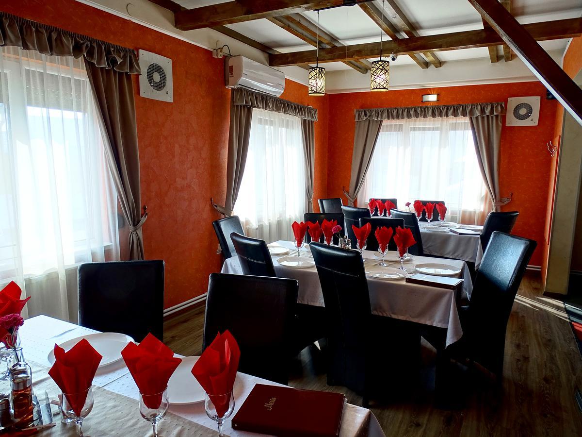 Prince Hotel ミエルクレア＝チュク エクステリア 写真
